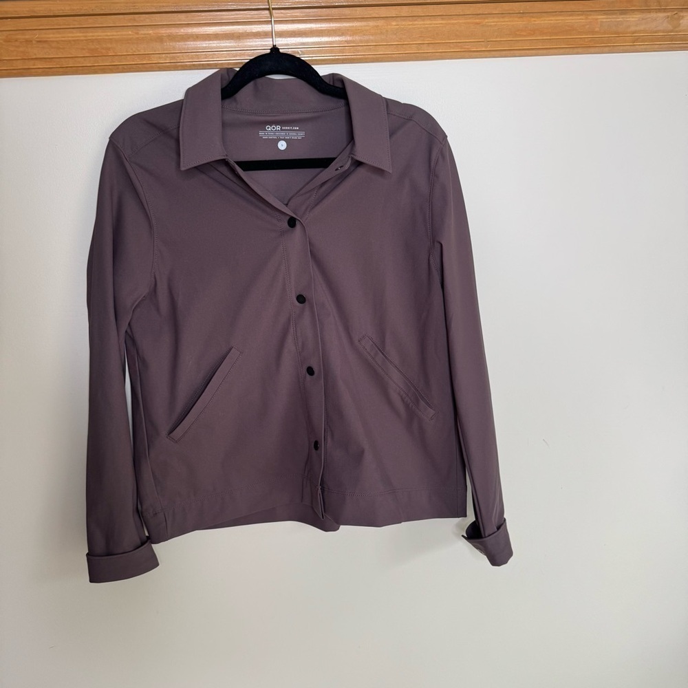Qor purple light weight button front jacket small
